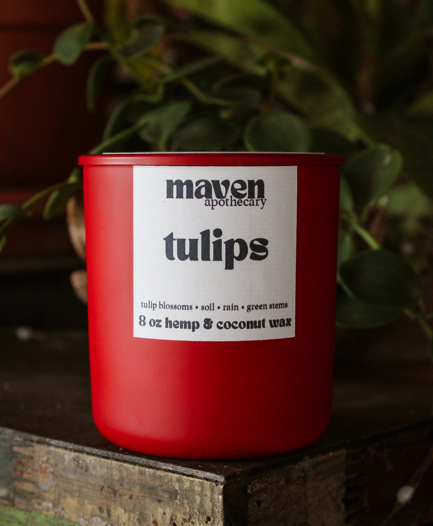 Tulips Hemp & Coconut Wax Candle 8oz