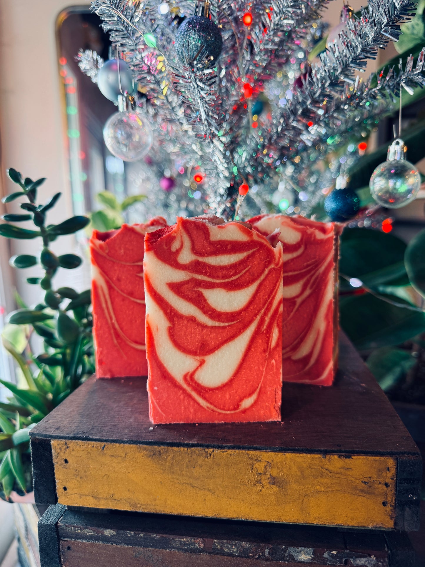 Cold Process Soap Candy Cane 6.5oz