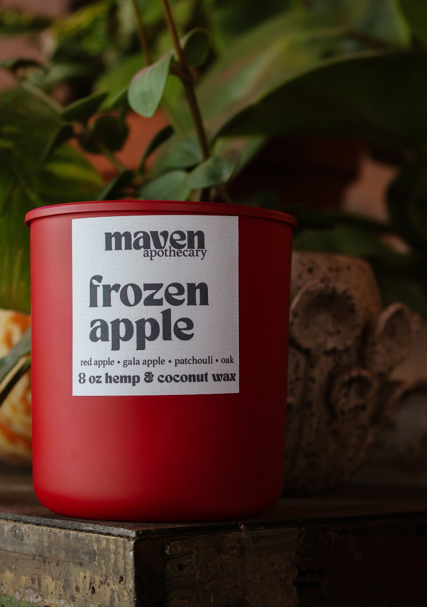 Frozen Apple Hemp & Coconut Wax Candle 8oz