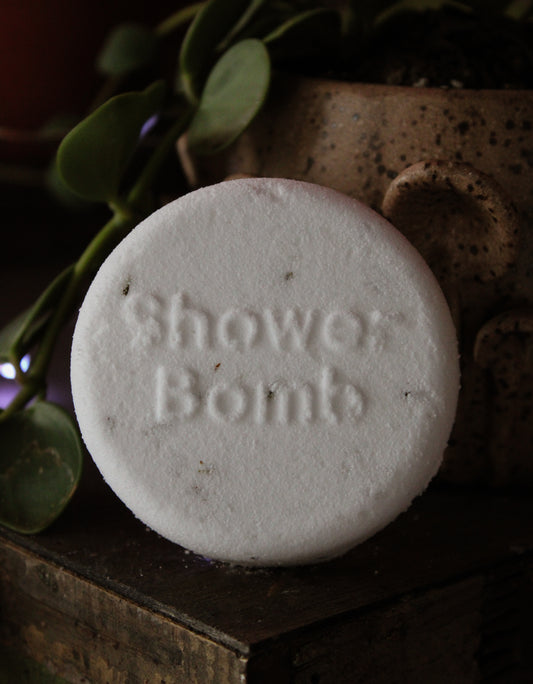 Foaming Shower Bomb with Menthol Lullabye Lavender 4.5oz